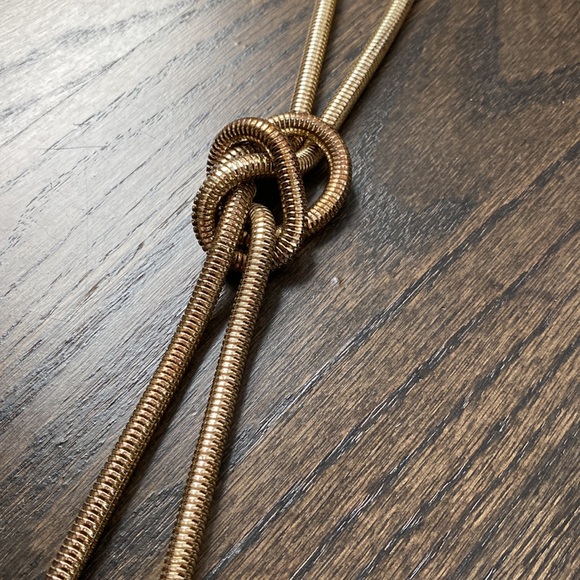 Kendra Scott Tassle Bolo necklace - Picture 2 of 3